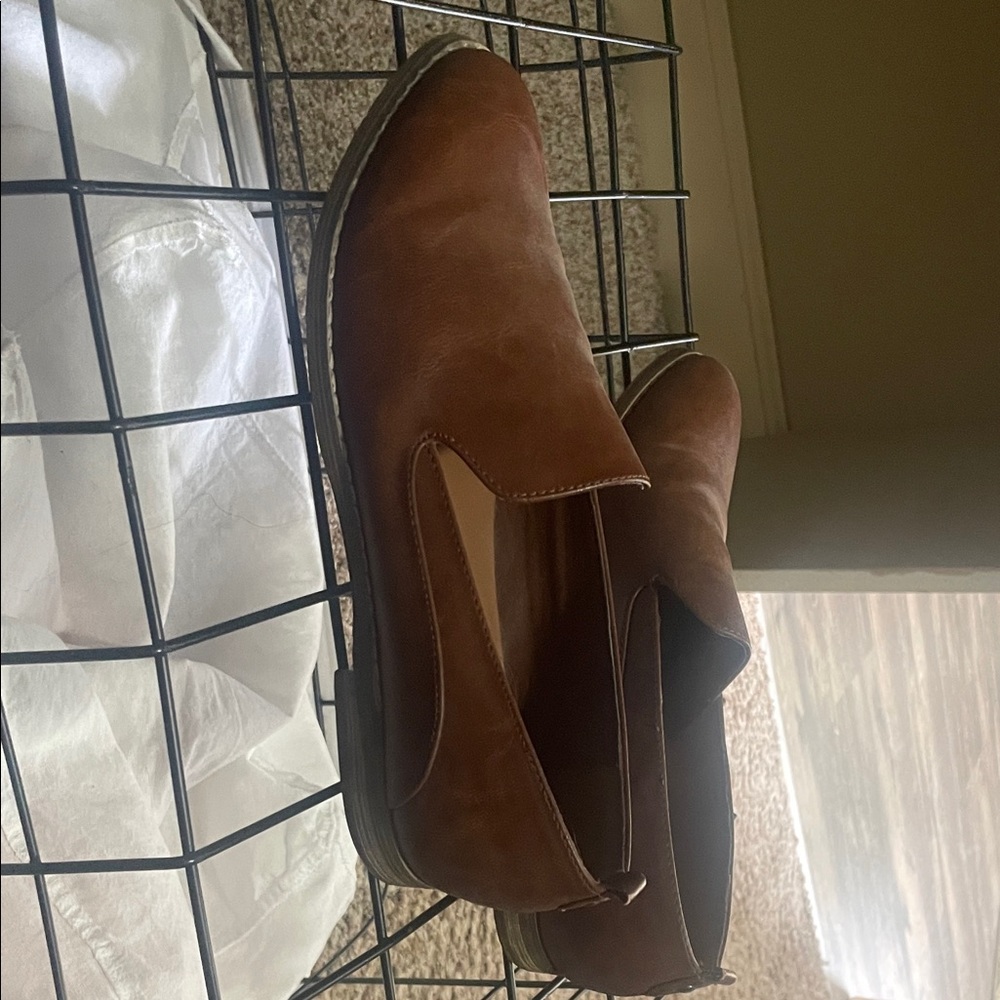 Indigo Women's Brown Leather Loafers